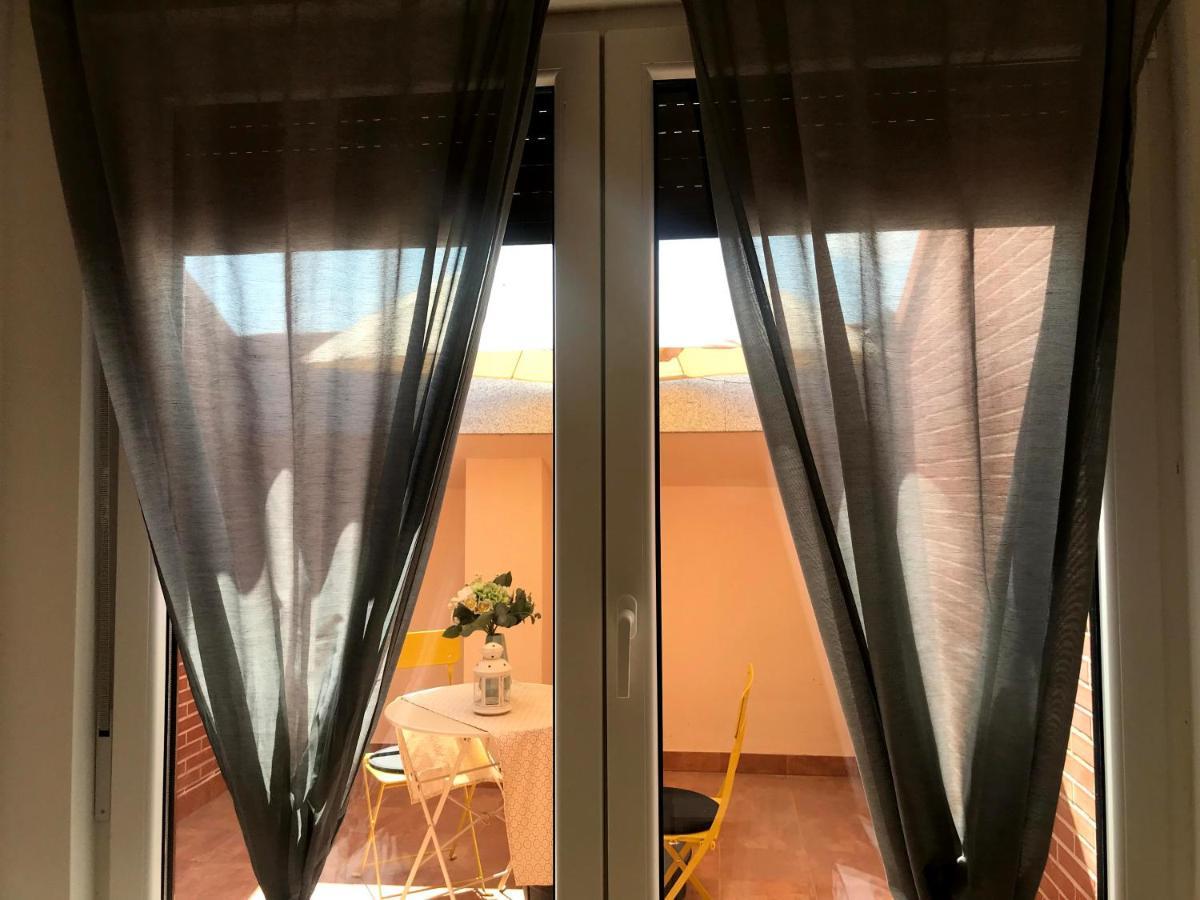 Insidehome Apartments - La Casita De Oscar بالينثيا المظهر الخارجي الصورة