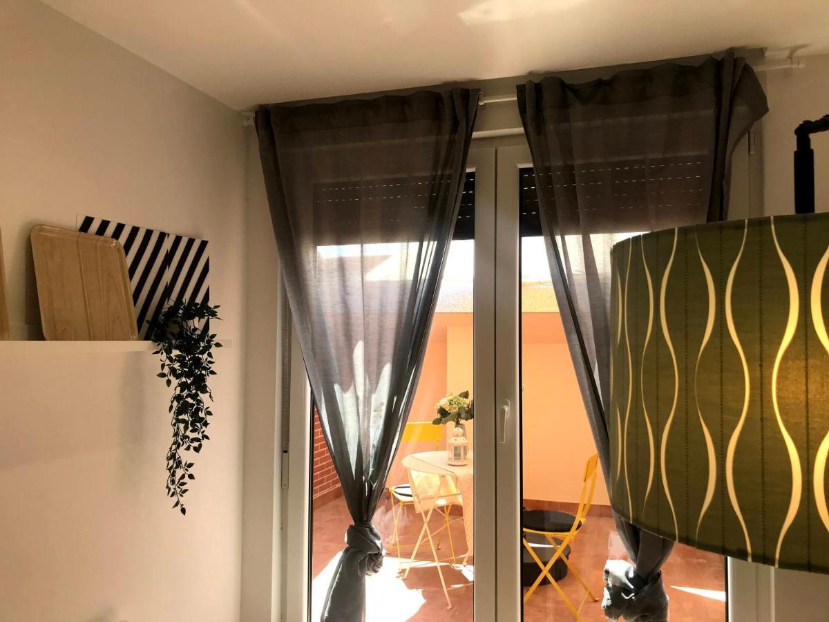 Insidehome Apartments - La Casita De Oscar بالينثيا المظهر الخارجي الصورة