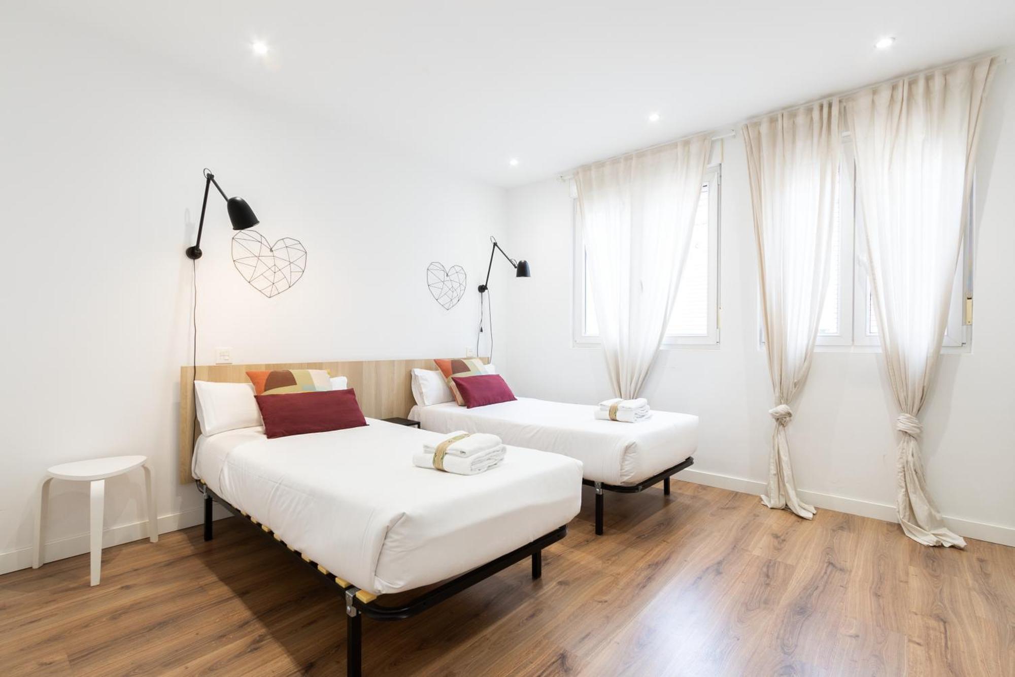 Insidehome Apartments - La Casita De Oscar بالينثيا المظهر الخارجي الصورة