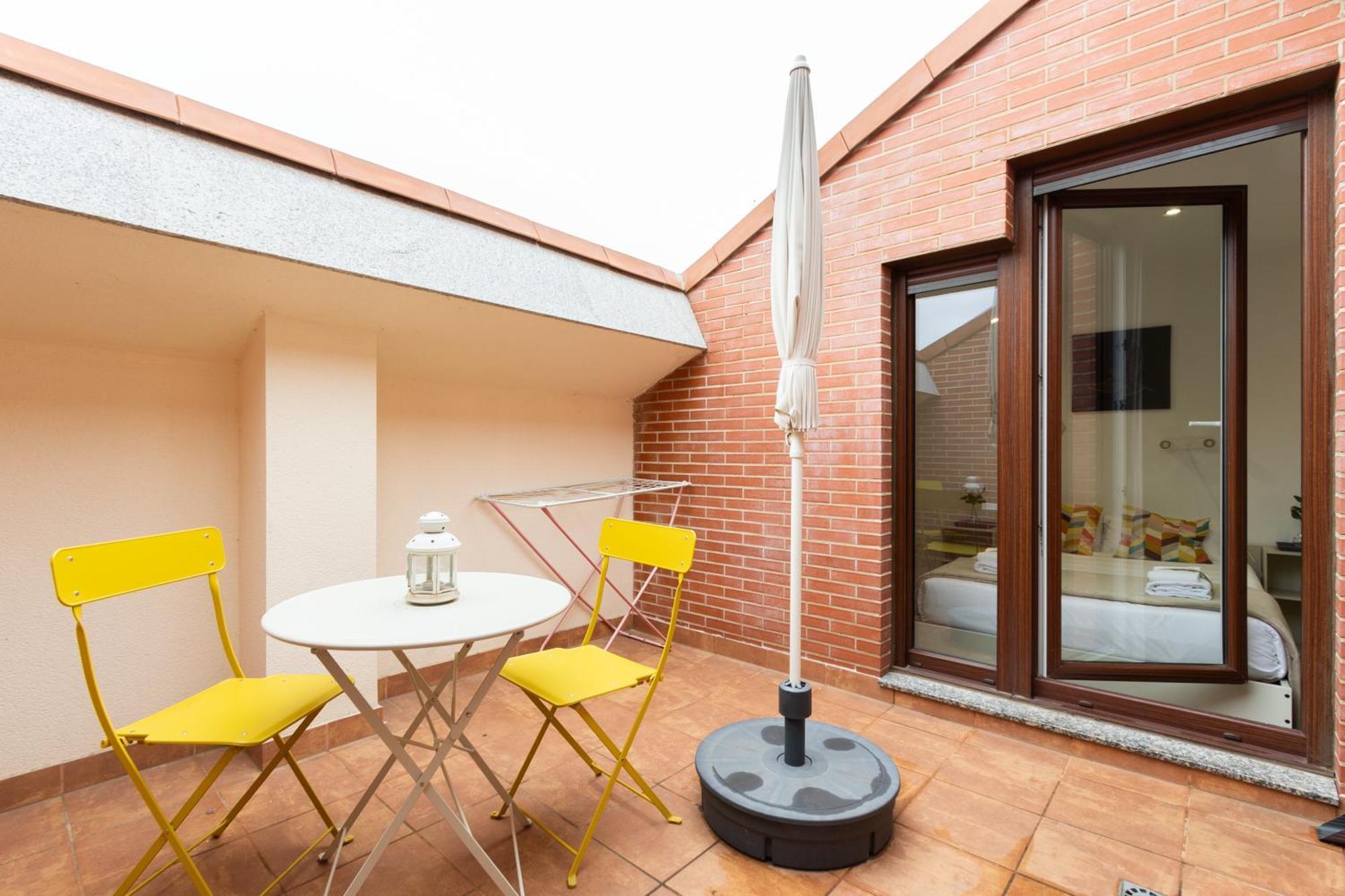 Insidehome Apartments - La Casita De Oscar بالينثيا المظهر الخارجي الصورة